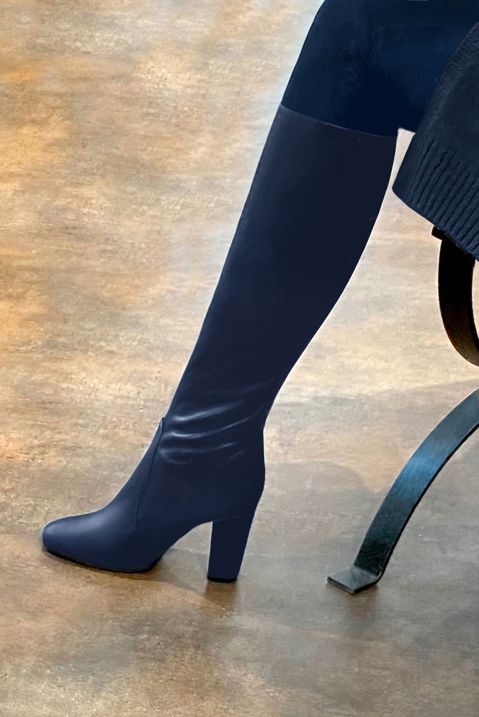 Navy blue women's feminine knee-high boots. Round toe. High block heels. Made to measure. Worn view - Florence KOOIJMAN